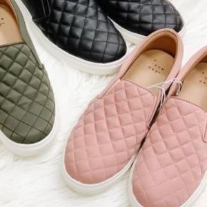 A New Day - quilted pink quilted slip on sneakers